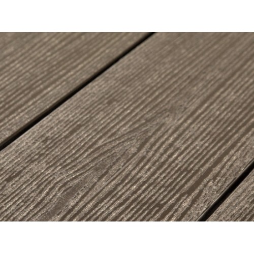 Террасная доска Savewood Фракцинус - радиальный распил темно-коричневый.